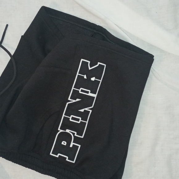 Victoria's Secret Pink - L Shorts Black Sweats Classic Fleece Logo High Rise New - Picture 6 of 6